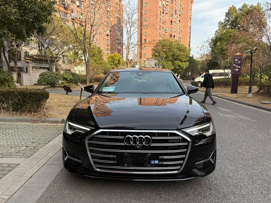 Audi A6L 2023 car image #5