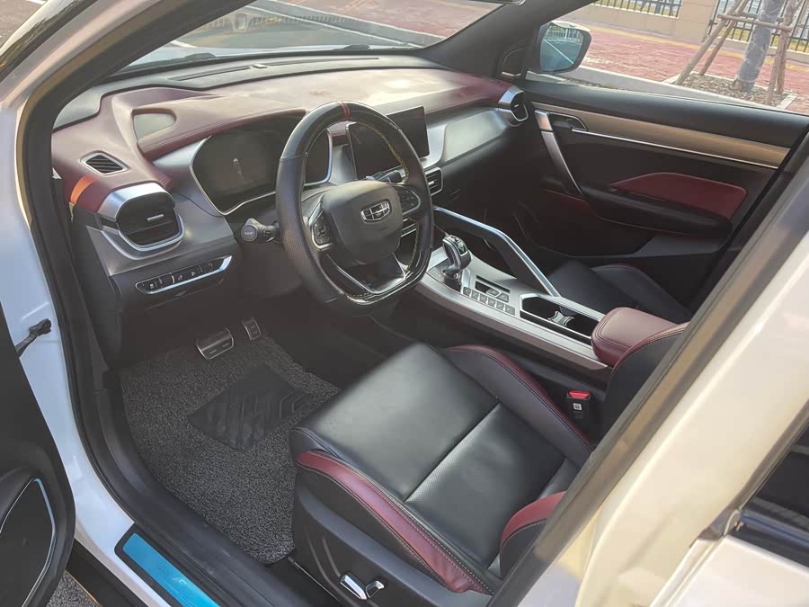 GEELY Coolray 2020 #5 GEELY Coolray 2020 car image #5