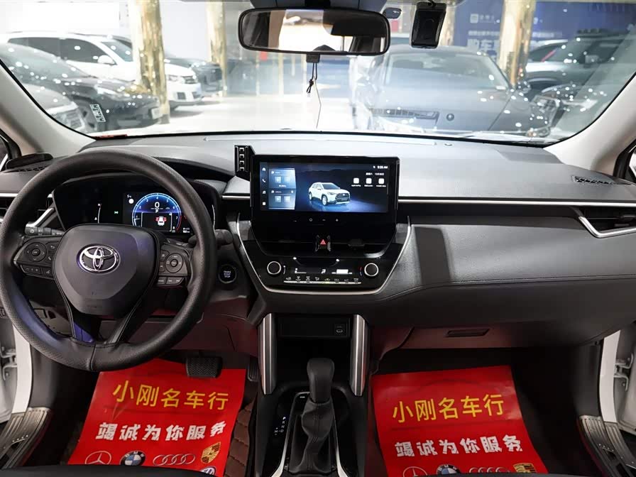 Toyota Corolla Cross 2024 immagine di auto #5