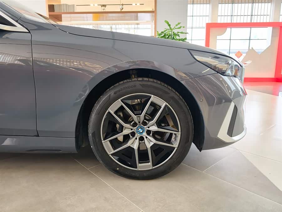 BMW i5 2025 #5 BMW i5 2025 изображение автомобиля #5