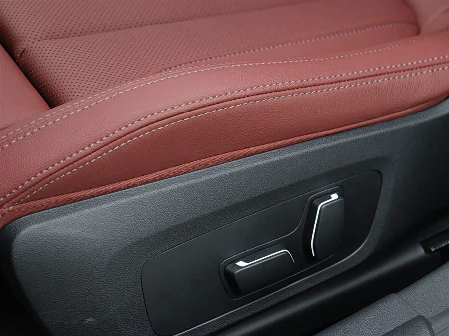 BMW 4 Series 2025 car image #5