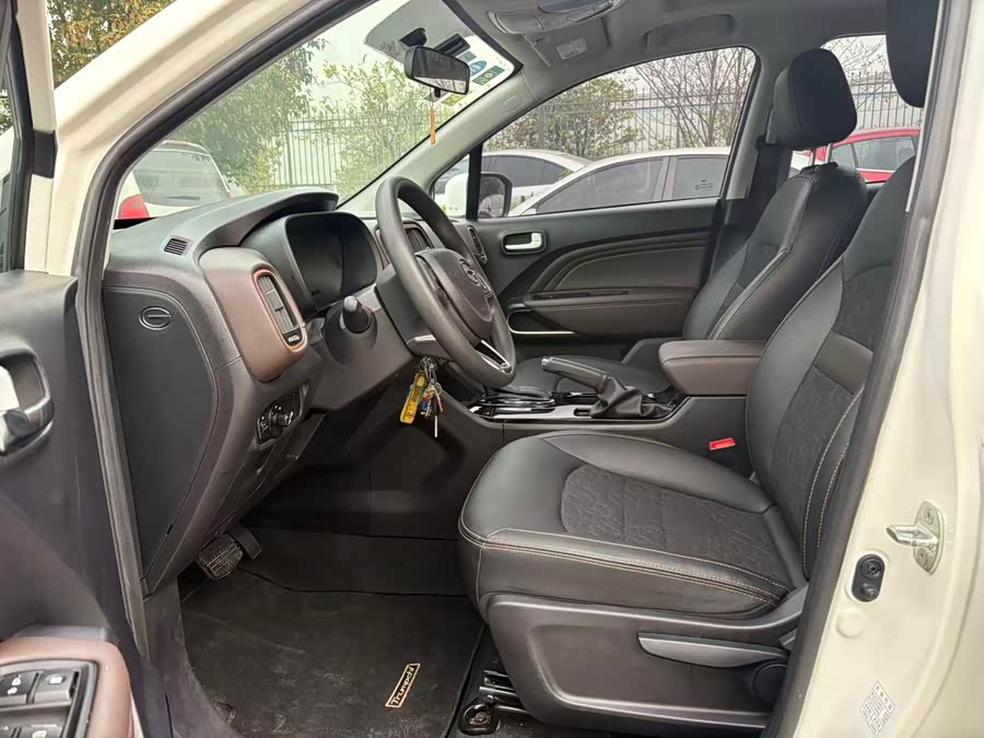 GAC Trumpchi GS3 2019 #5 GAC Trumpchi GS3 2019 car image #5