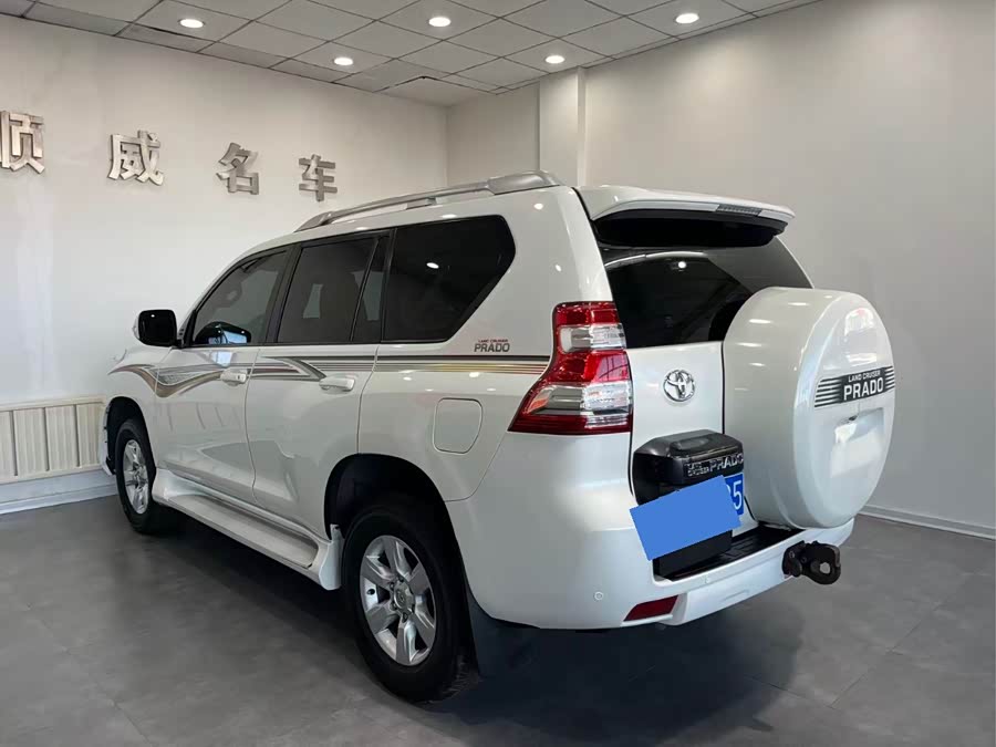 Toyota 2014 car image #5