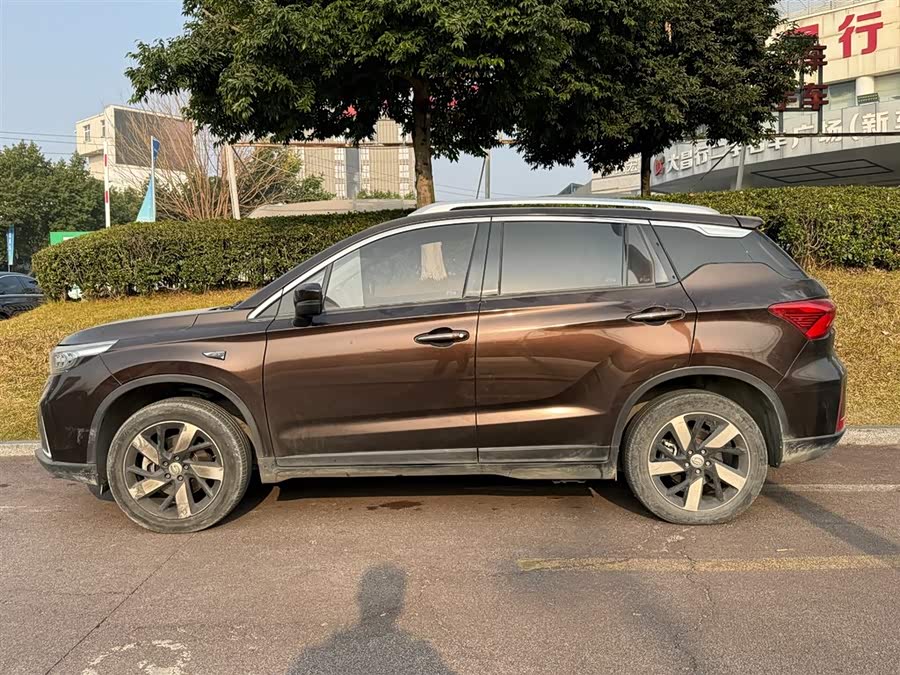 GAC ix4 2018 immagine di auto #5