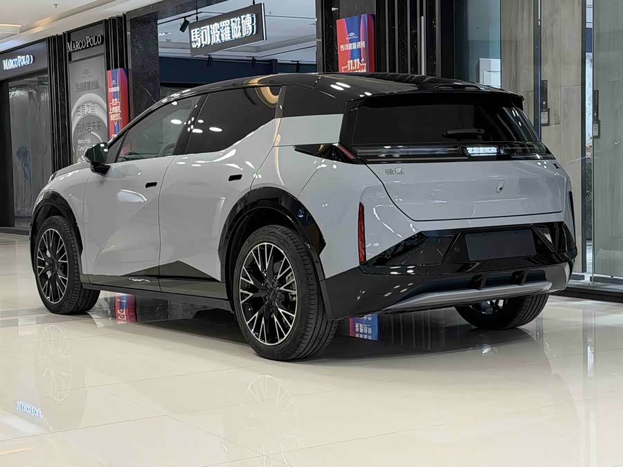 Zeekr X 2024 #5 Zeekr X 2024 car image #5
