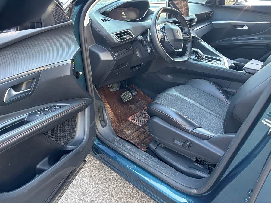 Peugeot 5008 2017 car image #5
