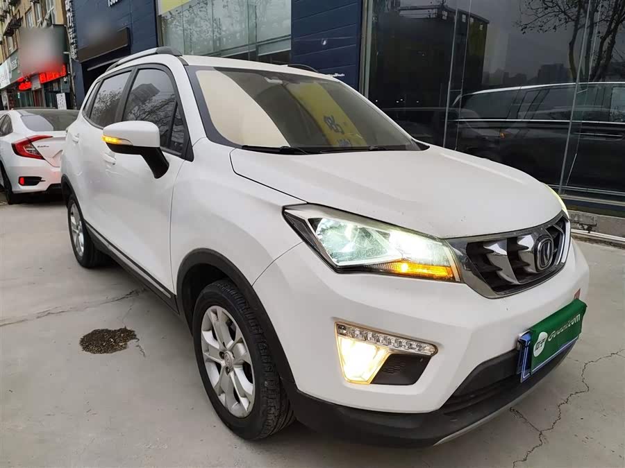 Changan CS15 2018 #5 Changan CS15 2018 car image #5