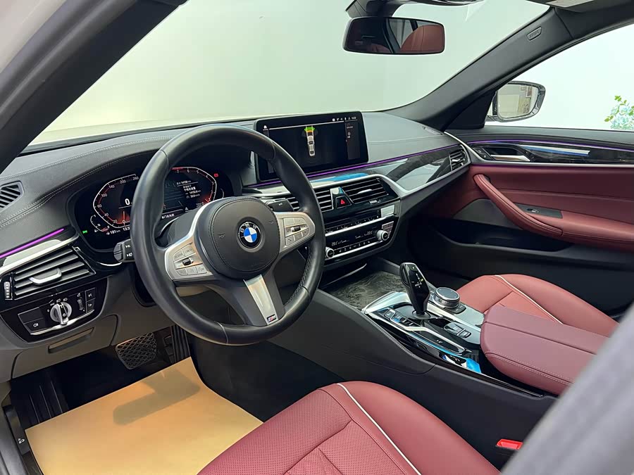 BMW 5 Series 2023 #5 BMW 5 Series 2023 car image #5