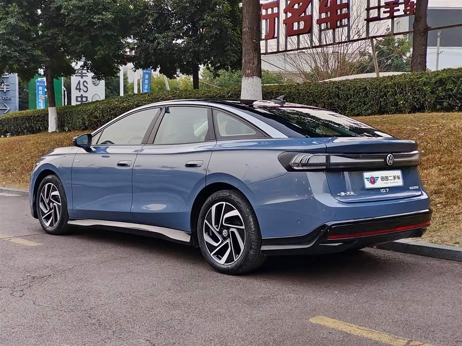 Volkswagen ID.7 Vizzion 2023 immagine di auto #5