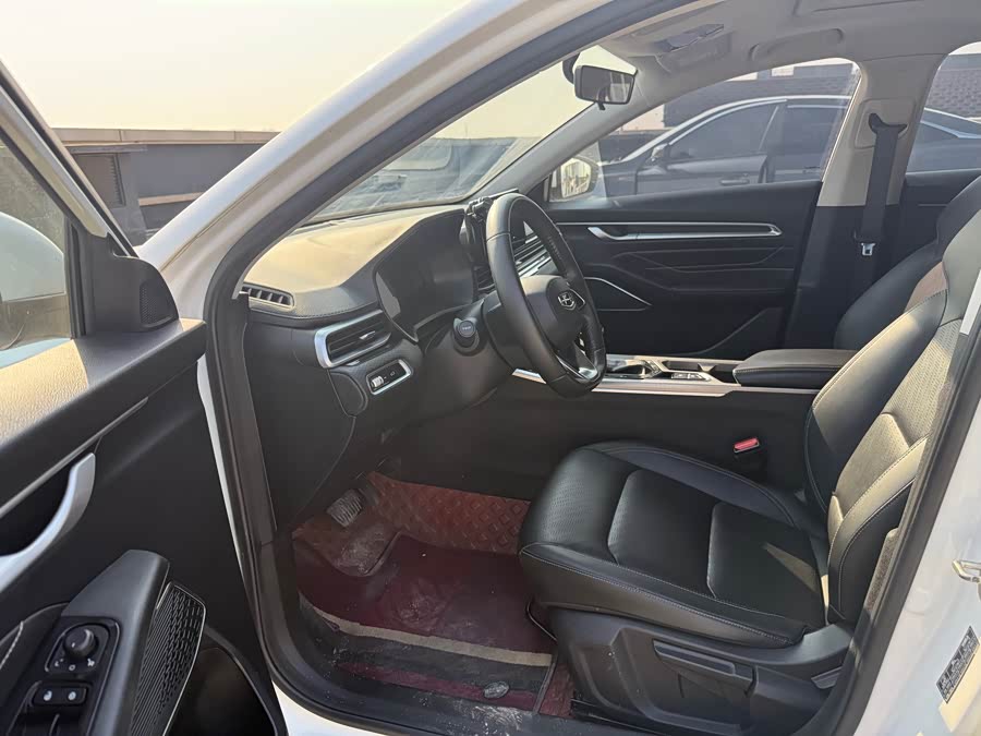 GEELY Emgrand 2022 car image #5