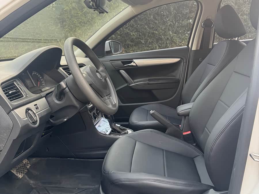 Volkswagen Lavida 2016 car image #5