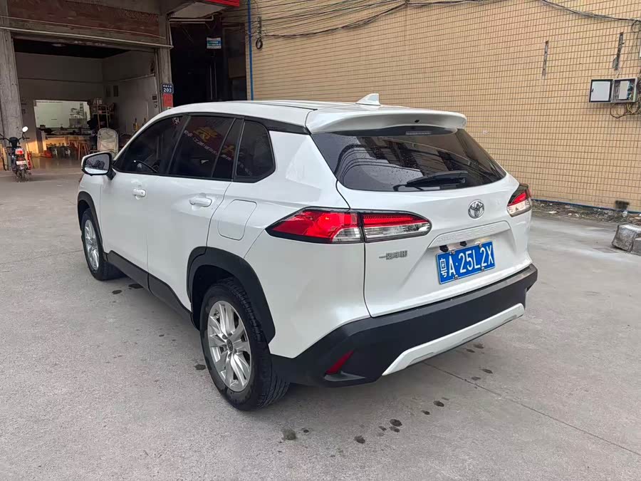 Toyota Corolla Cross 2023 immagine di auto #5