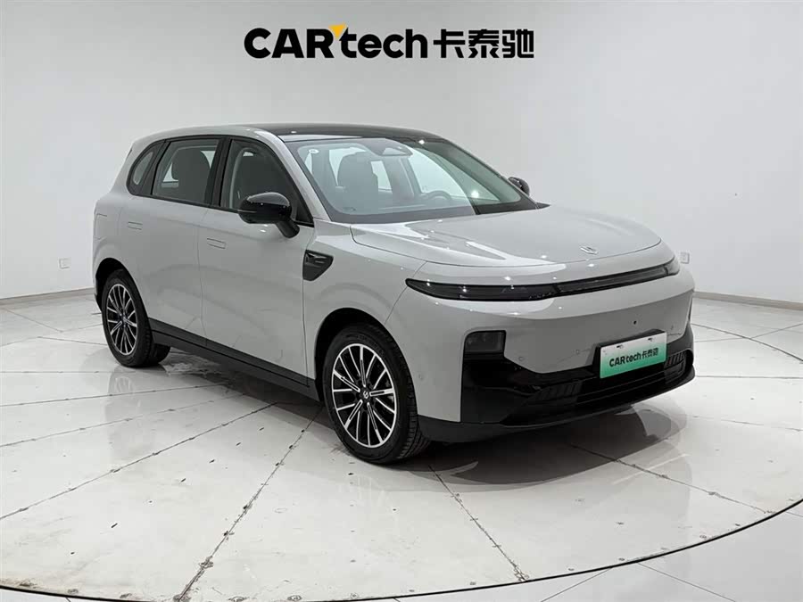 零跑汽车 零跑B10 2025 汽车图片 #5