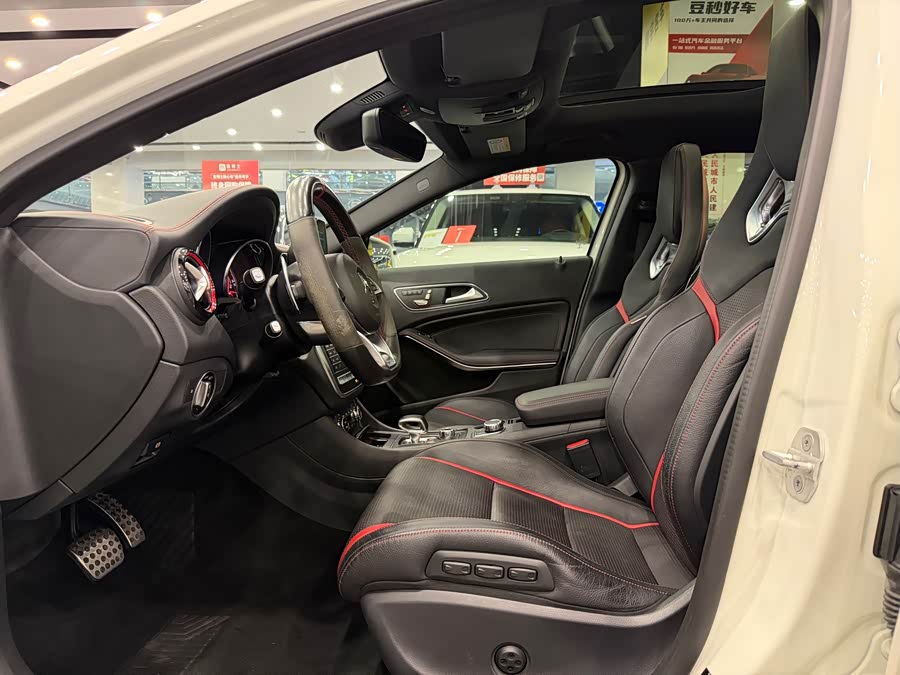 Mercedes-Benz GLA AMG 2017 #5 Mercedes-Benz GLA AMG 2017 car image #5