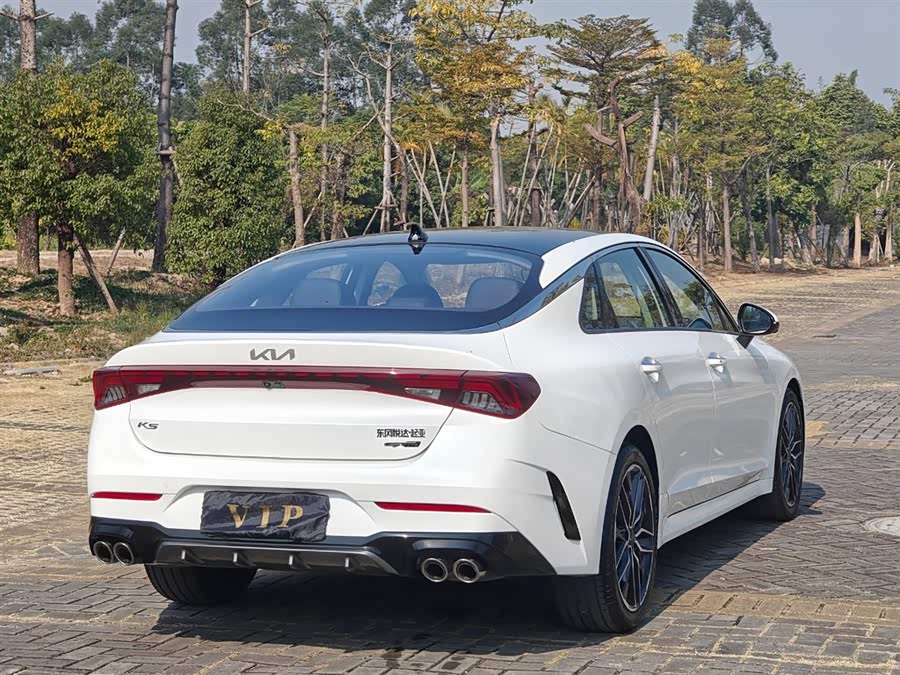 Kia K5 2021 car image #5
