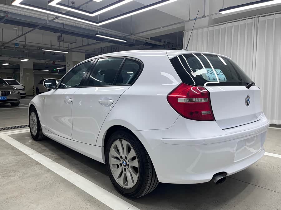 BMW 1 Series (Imported) 2011 car image #5