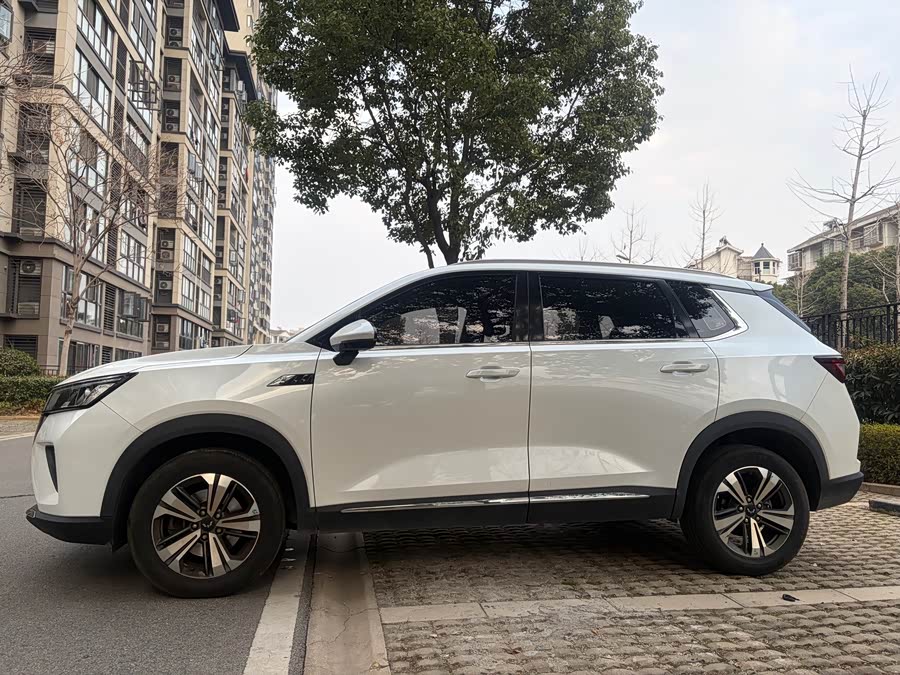 Wuling Asta 2023 #5 Wuling Asta 2023 صورة سيارة #5