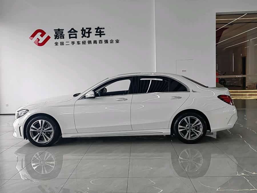 Mercedes-Benz C Class 2020 car image #5