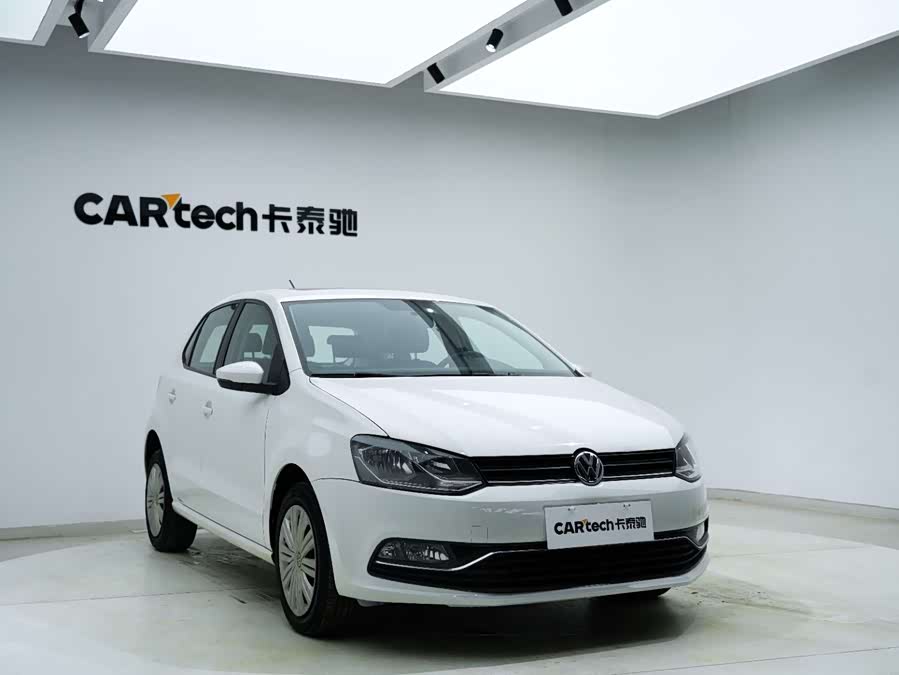 Volkswagen Polo 2016 car image #5