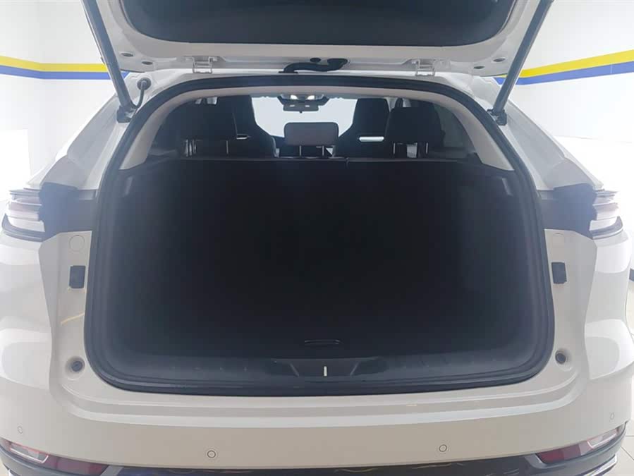 Changan UNI-K iDD 2022 #5 Changan UNI-K iDD 2022 car image #5