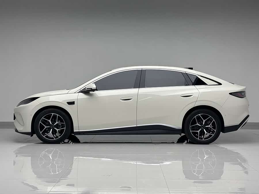 BYD Seal 06 New Energy 2025 car image #5