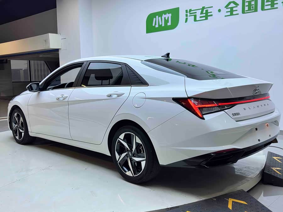 现代 伊兰特 2022 汽车图片 #5