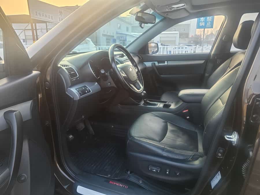 起亚 索兰托 2014 汽车图片 #5