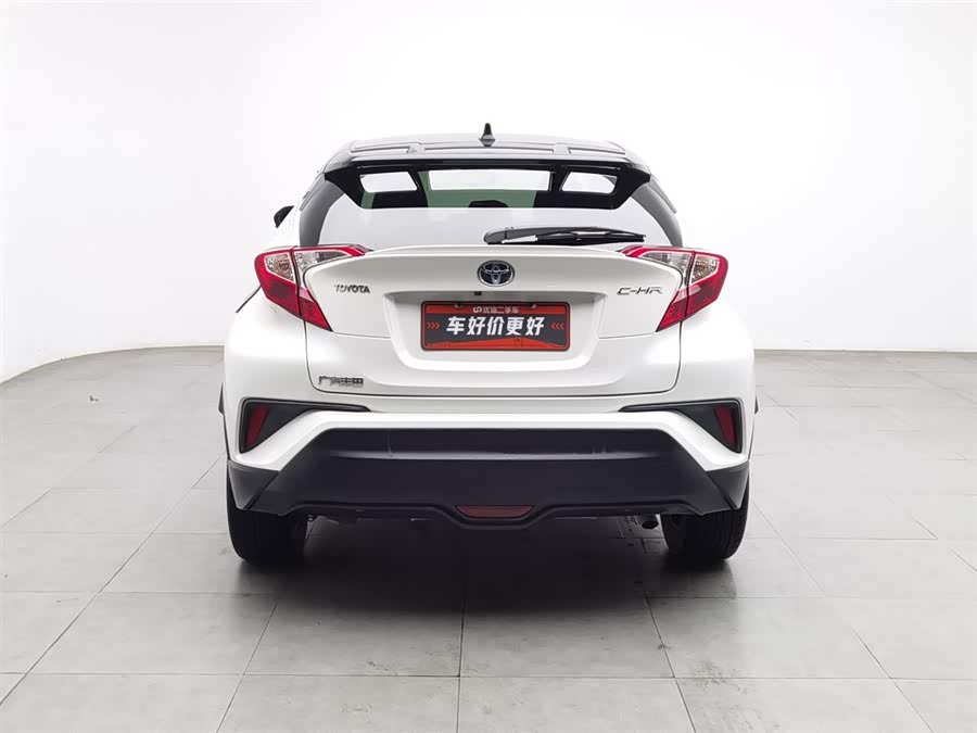 Toyota C-HR 2019 immagine di auto #5