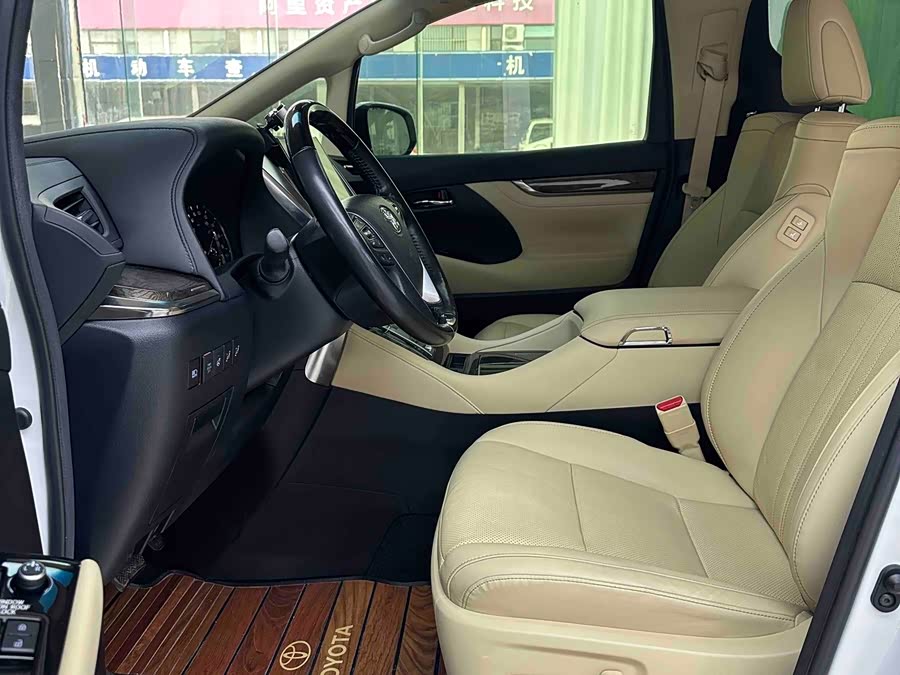 Toyota Alphard 2021 #5 Toyota Alphard 2021 car image #5