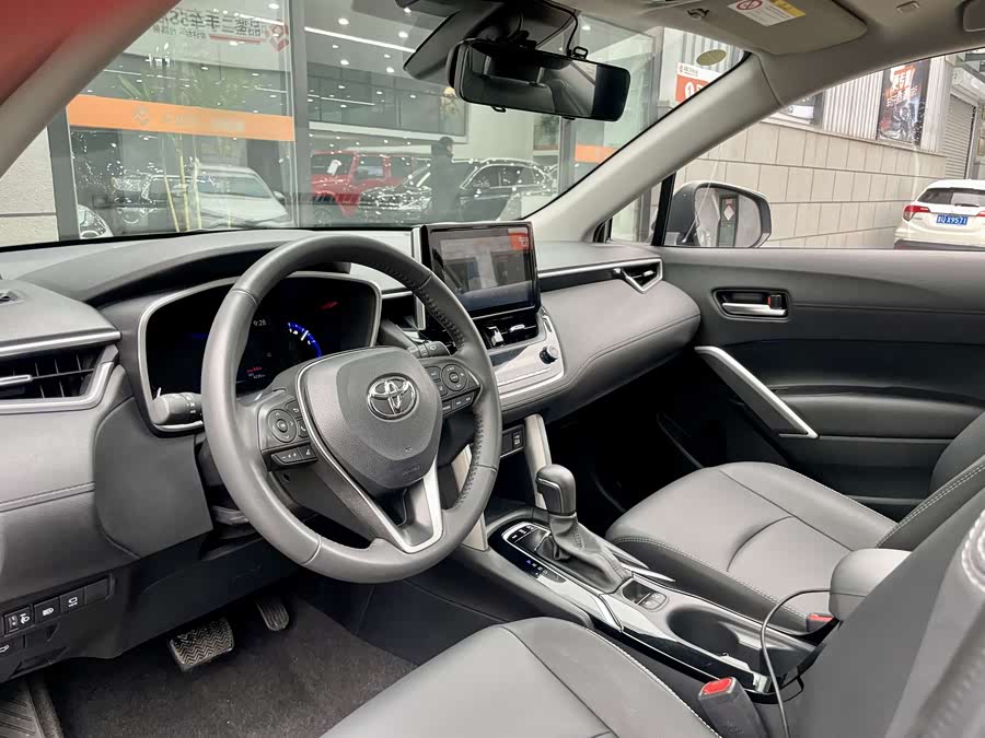 Toyota Corolla Cross 2022 #5 Toyota Corolla Cross 2022 car image #5