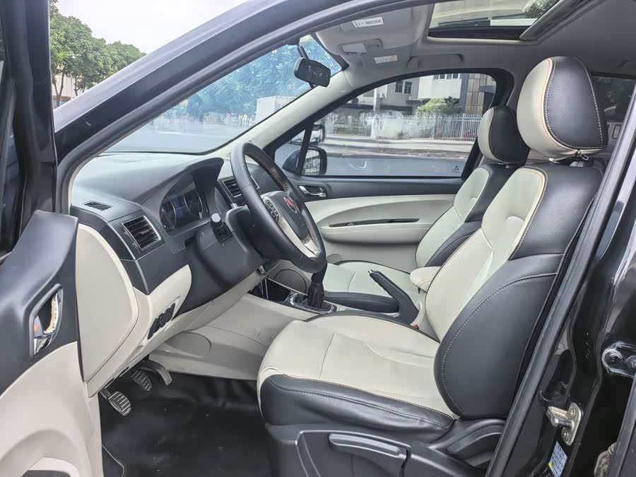 Forthing JOYEAR X3 2016 صورة سيارة #5