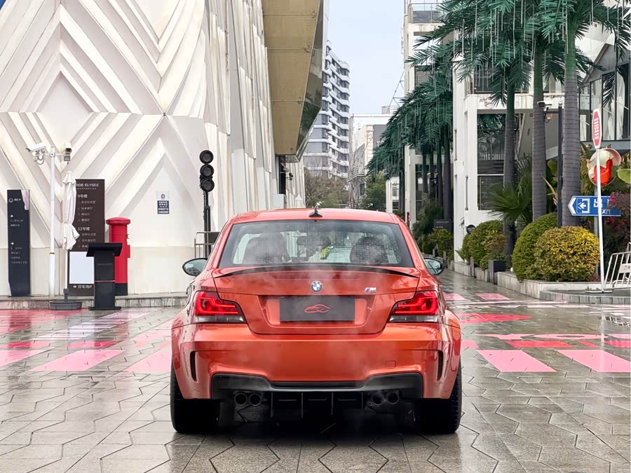 BMW 1 Series M 2012 car image #5