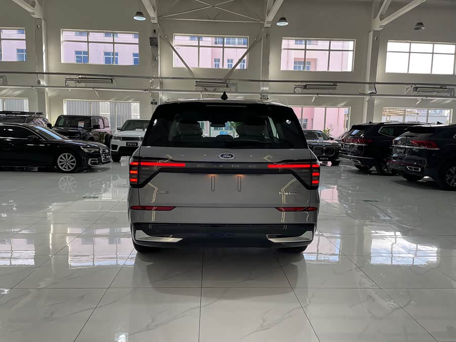 Ford Edge 2024 immagine di auto #5