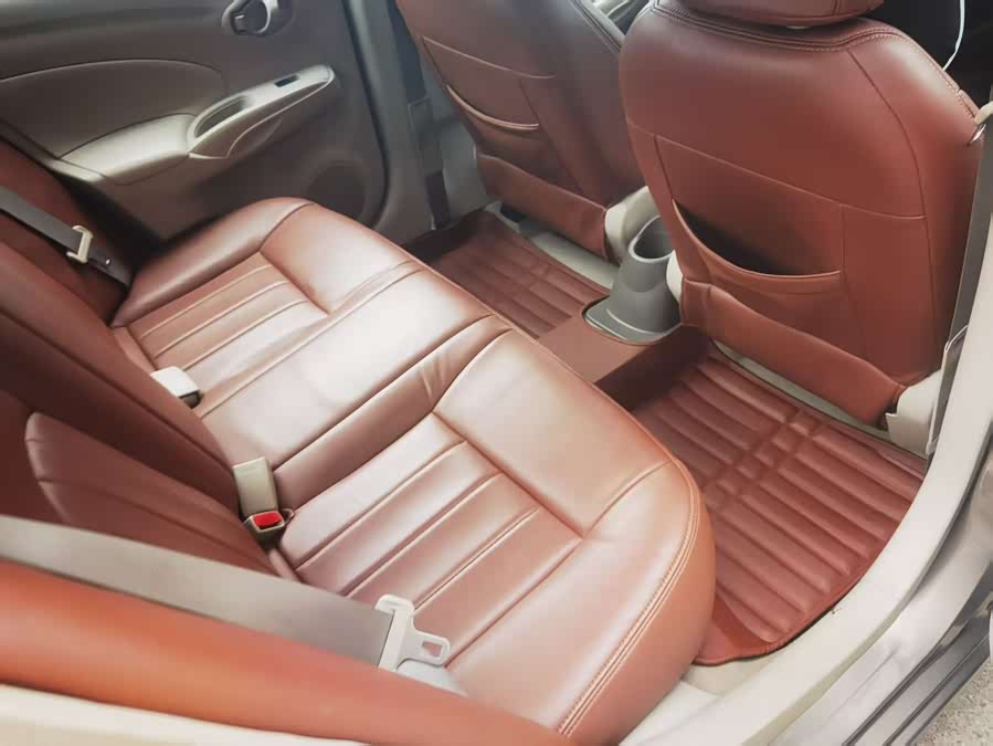 Nissan Sunny 2015 #5 Nissan Sunny 2015 car image #5