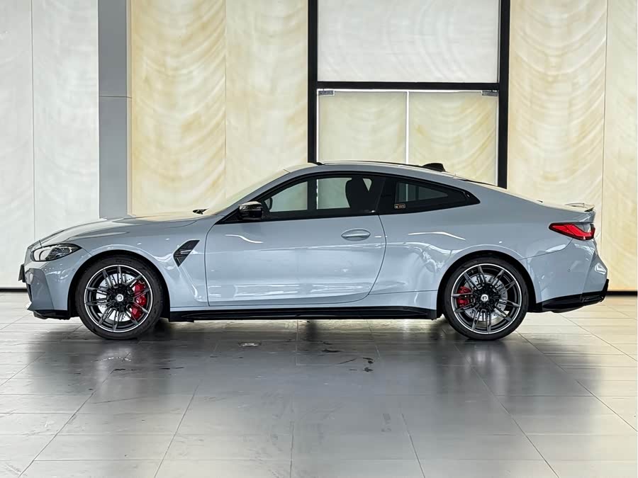 BMW M4 2023 imagen de coche #5