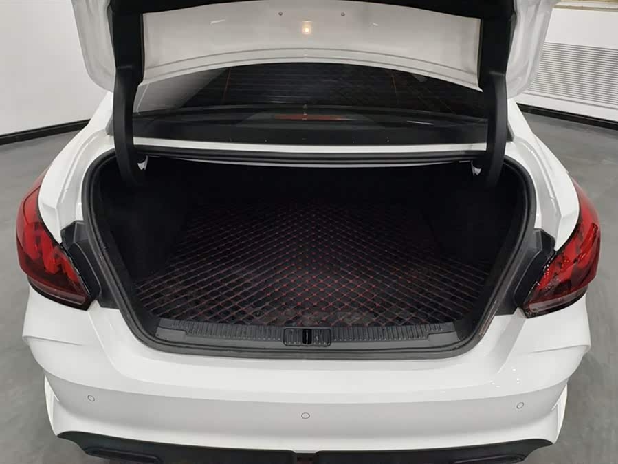 MG 5 2023 car image #5