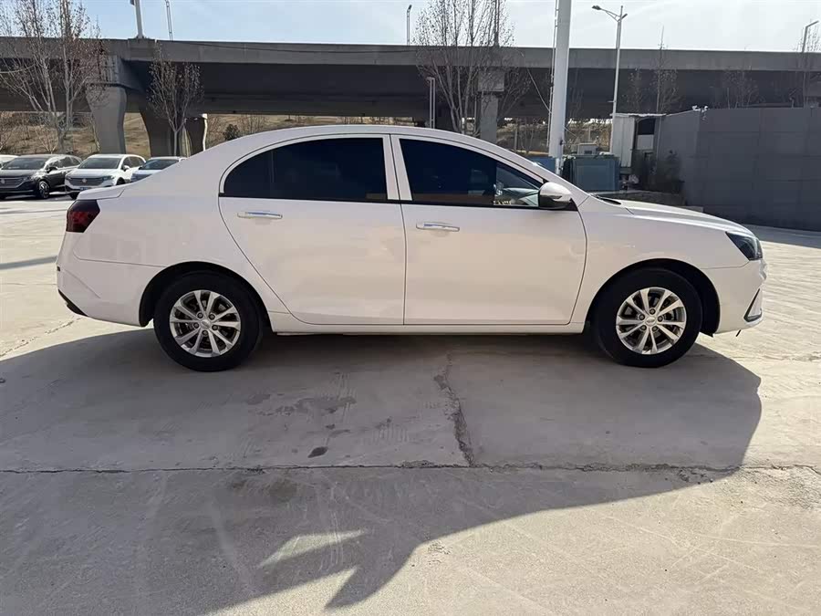 GEELY Emgrand 2021 #5 GEELY Emgrand 2021 car image #5