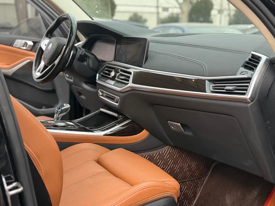 BMW X7 2019 #5 BMW X7 2019 car image #5