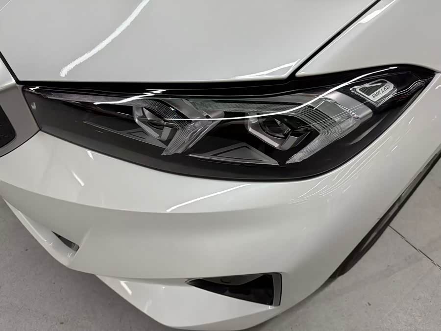 BMW i3 2023 car image #5