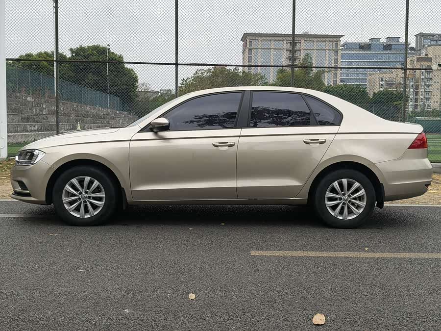 Volkswagen Bora 2018 car image #5