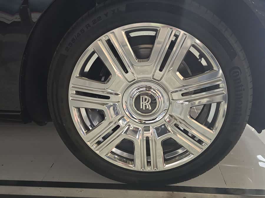 Rolls-Royce car image #5