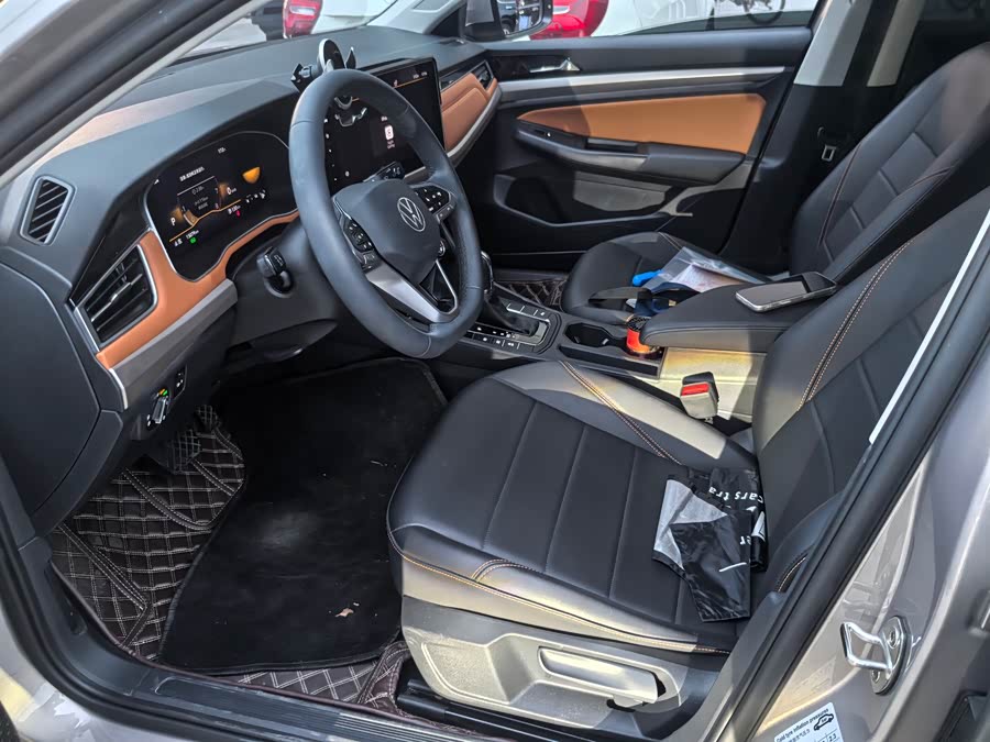 Volkswagen Bora 2023 car image #5
