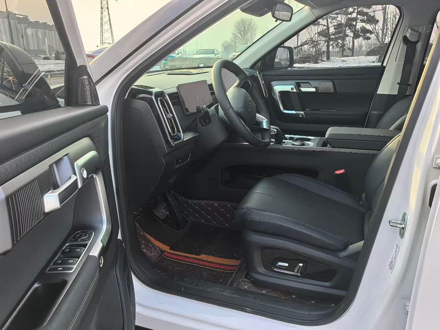 Chery Exploration 06 2023 car image #5