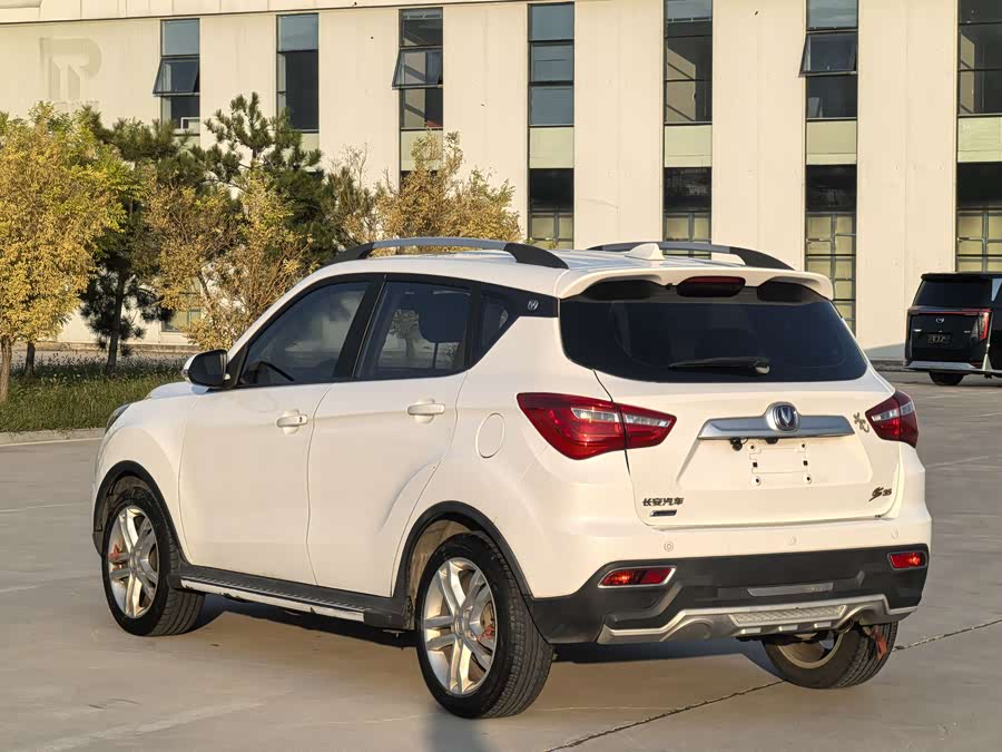 Changan CS35 2017 car image #5