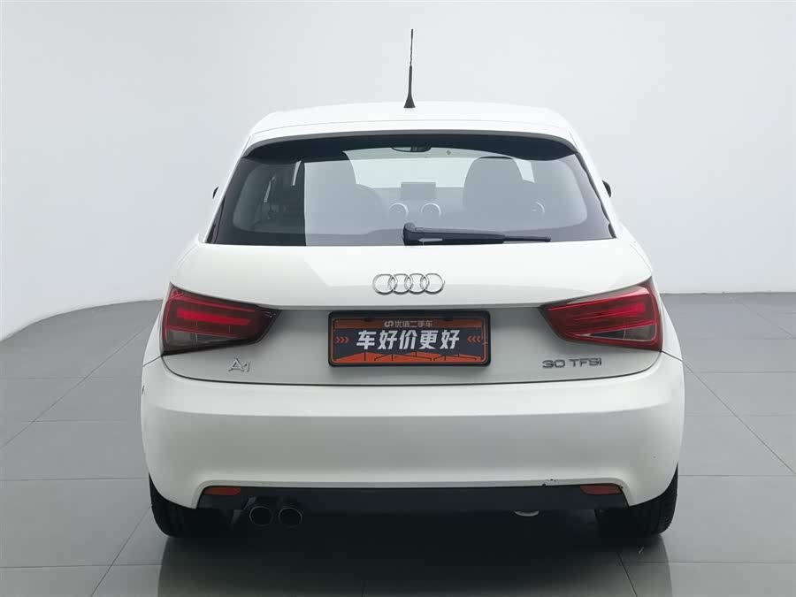 Audi A1 2013 car image #5