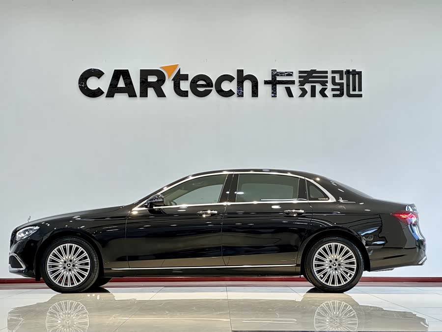 Mercedes-Benz E Class 2023 car image #5