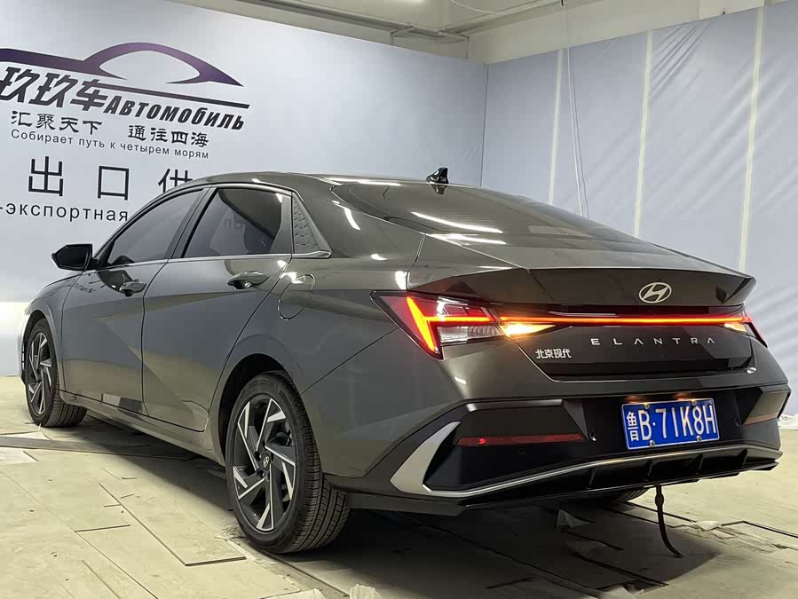 Hyundai Elantra 2023 car image #5