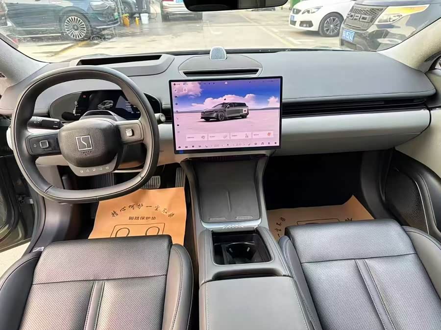 极氪 极氪007 2025 汽车图片 #5