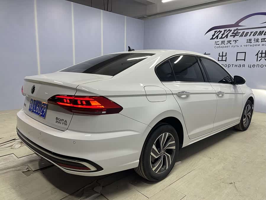 Volkswagen Bora 2022 immagine di auto #5