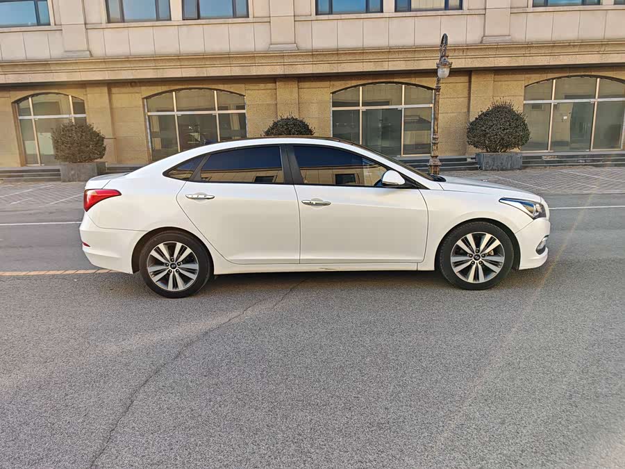 Hyundai Mistra 2016 #5 Hyundai Mistra 2016 immagine di auto #5